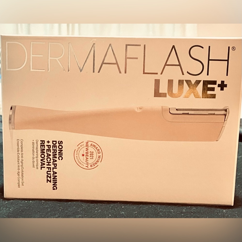 Derma Flash Luxe - Picture 3 of 15